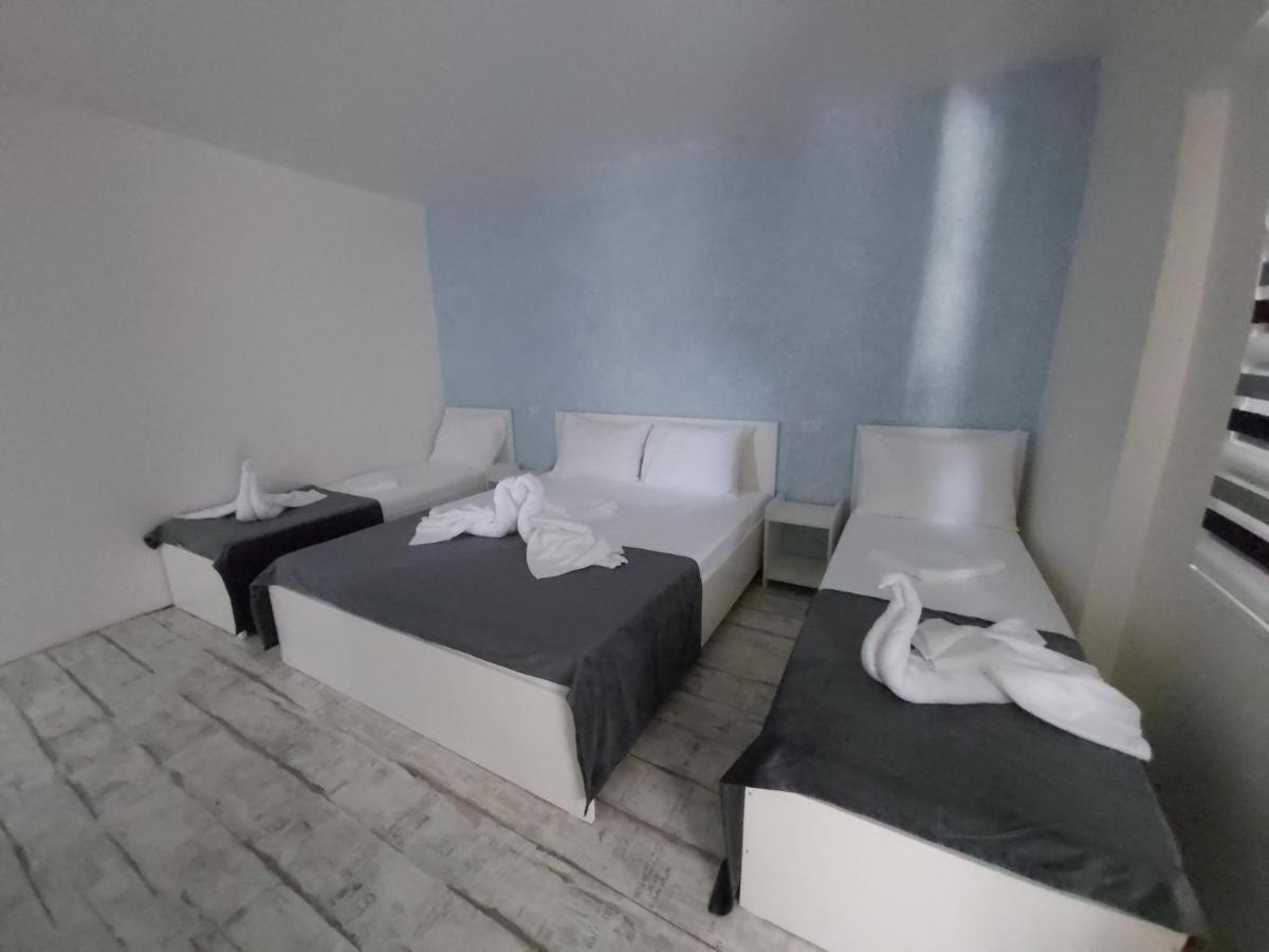 Ama Hotel Констанца Екстериор снимка